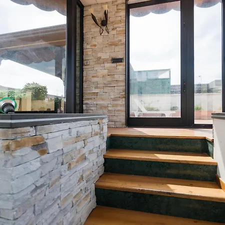 Triple G Rooftop By Dimorra 3* Napoli